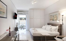 Modern Studio Opposite The Areios Pagos Court.