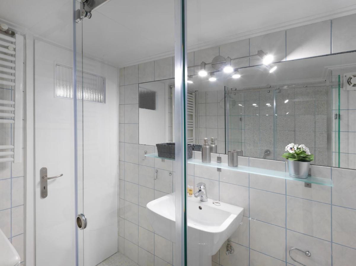 Modern Studio Opposite The Areios Pagos Court. Athens Exterior photo
